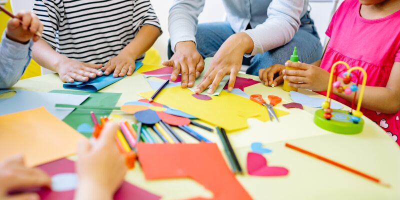 Jeu enfant �cole maternelle